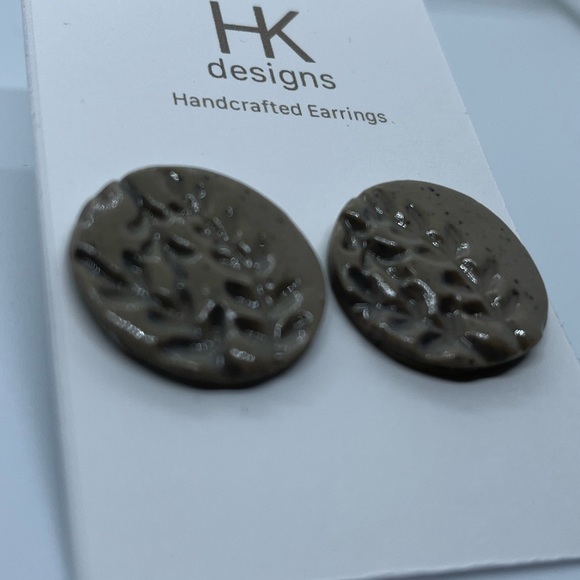 Handmade Clay Studs - Picture 3 of 10
